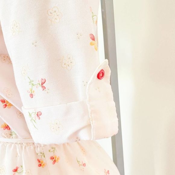 Vintage 1950s Retro Cottagecore Dress, Mid Century Boho Fairy Floral Shirt Dress - Picture 5 of 14